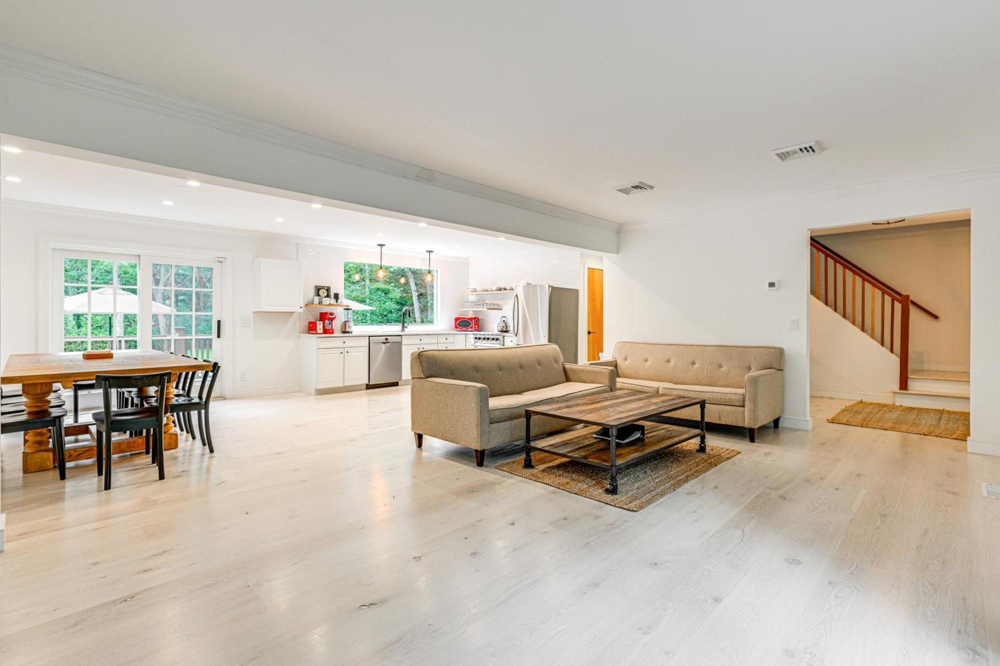 2 Mi To Beach Dog-Friendly Home In Wainscott! Eksteriør billede