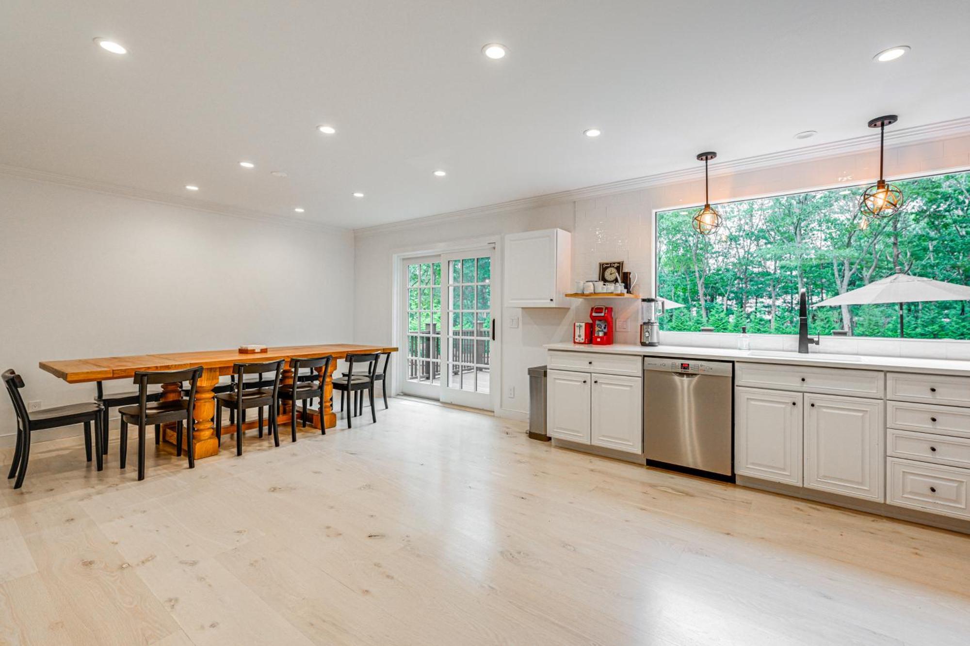 2 Mi To Beach Dog-Friendly Home In Wainscott! Eksteriør billede