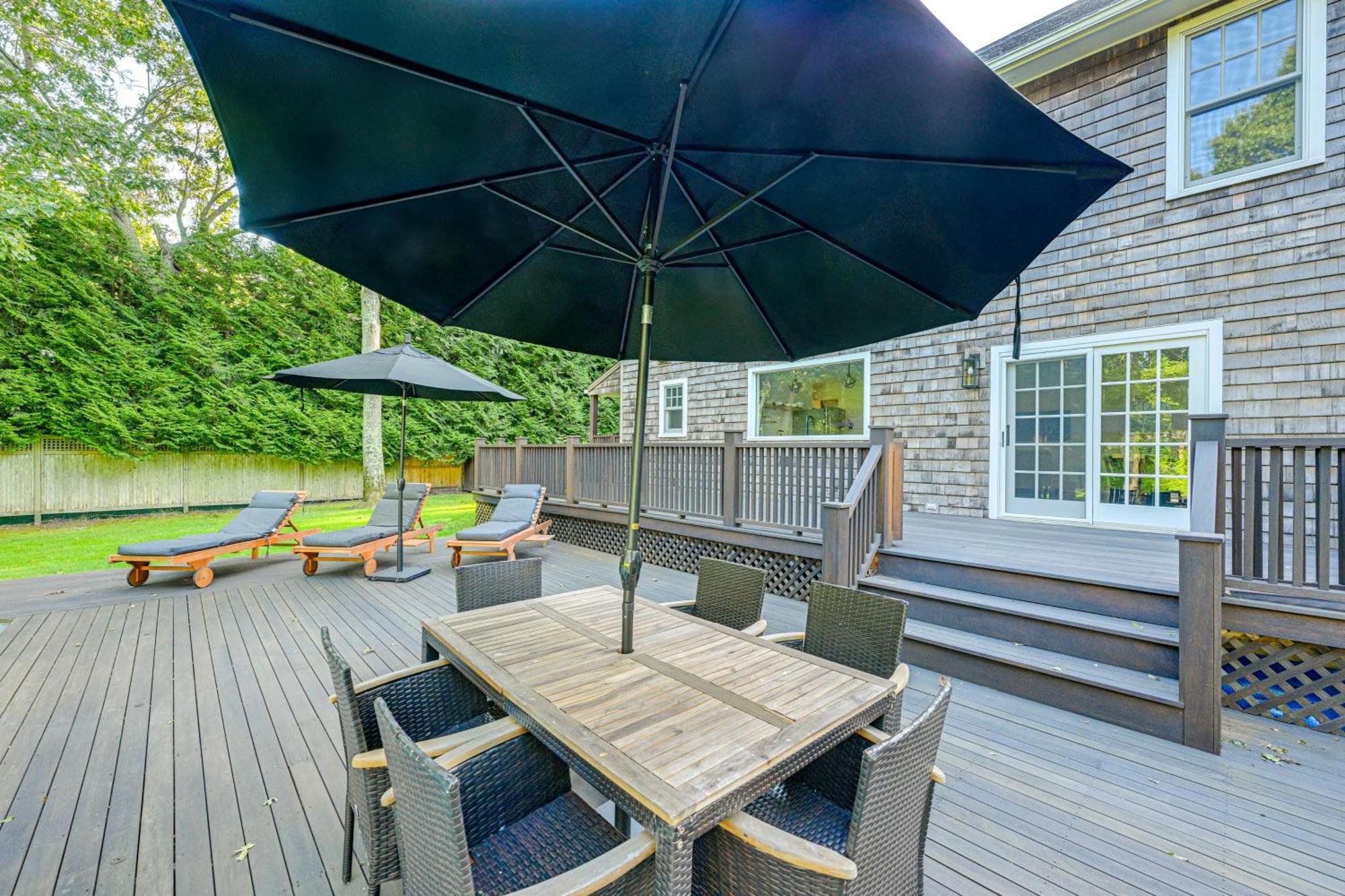 2 Mi To Beach Dog-Friendly Home In Wainscott! Eksteriør billede